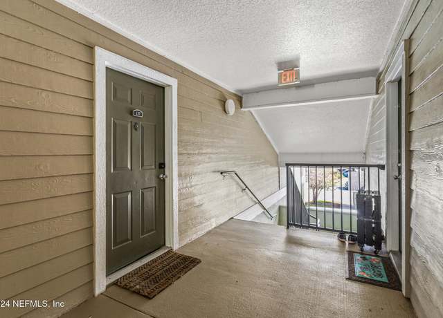 Property at 7701 Timberlin Park Blvd #137, Jacksonville, FL 32256, 2 beds, 2 baths