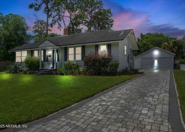 Property at 1040 Old Hickory Rd, Jacksonville, FL 32207, 2 beds, 2 baths