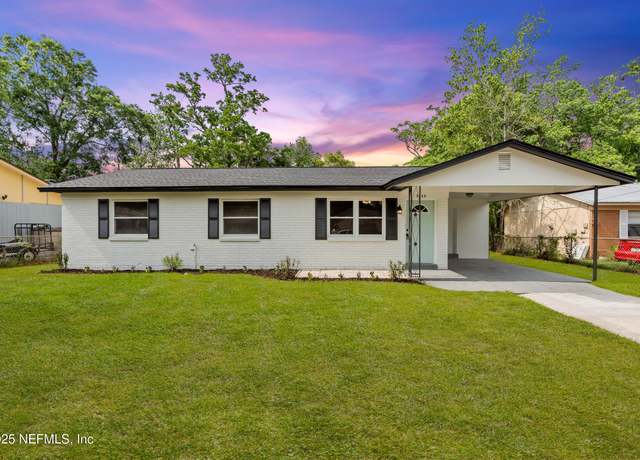 Property at 7415 Jade Dr N, Jacksonville, FL 32210, 3 beds, 2 baths
