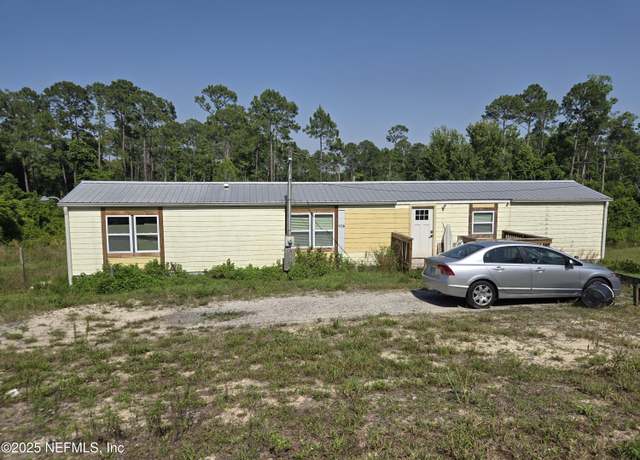 Property at 130 Magnolia St, Pomona Park, FL 32181, 3 beds, 2 baths