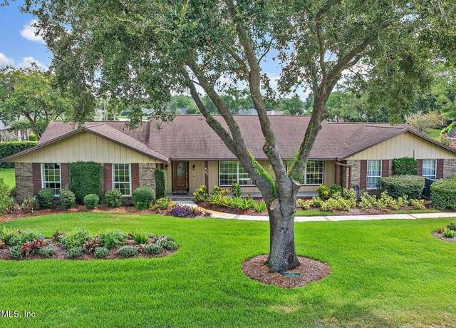 Property at 8182 Pine Lake Rd, Jacksonville, FL 32256, 4 beds, 3 baths