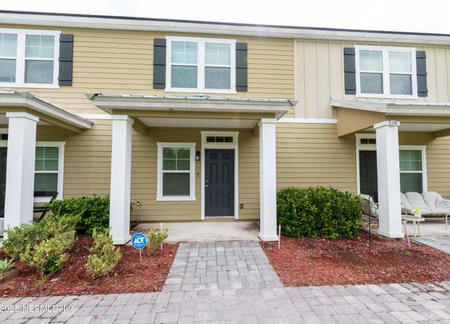 Property at 86990 Mainline Rd, Yulee, FL 32097, 2 beds, 2.5 baths