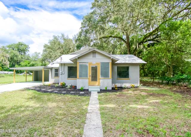 Property at 2819 S Palm Ave, Palatka, FL 32177, 4 beds, 2.5 baths
