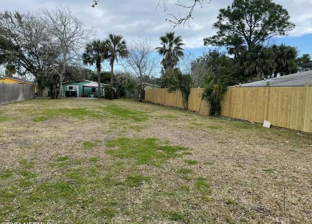 Property at 625 4th Ave S, Jacksonville Beach, FL 32250