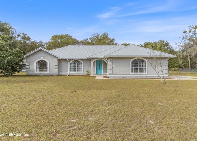 Property at 1055 Old Gainesville Hwy, Interlachen, FL 32148, 3 beds, 2 baths