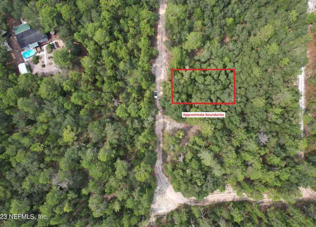 Property at 120 Roberto Ln, Florahome, FL 32140