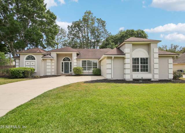Property at 1076 Larkspur Loop, Jacksonville, FL 32259, 2 baths