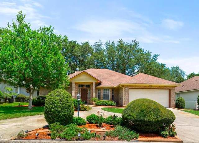 Property at 12223 Springmoor One Ct, Jacksonville, FL 32225, 4 beds, 2 baths