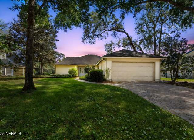 Property at 4580 Carolyn Cove Ln N, Jacksonville, FL 32258, 3 beds, 2 baths