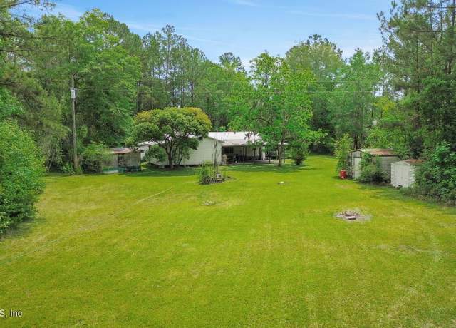 Property at 37216 Wine Dr, Hilliard, FL 32046, 3 beds, 2.5 baths