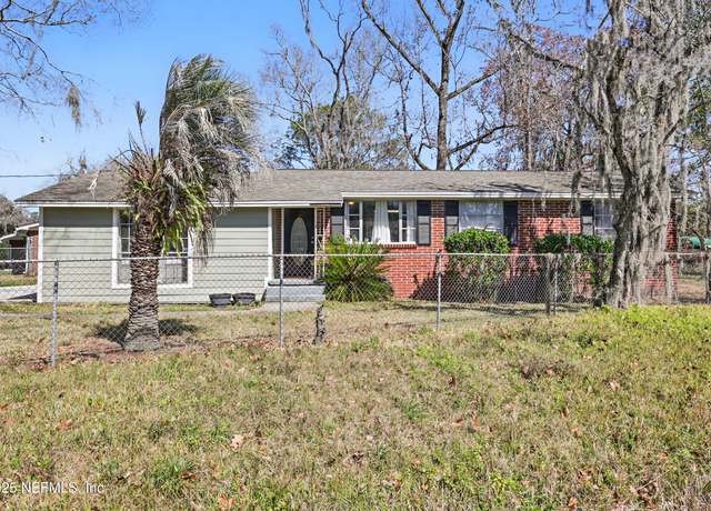 Property at 10605 Arnez Rd, Jacksonville, FL 32218, 3 beds, 2 baths