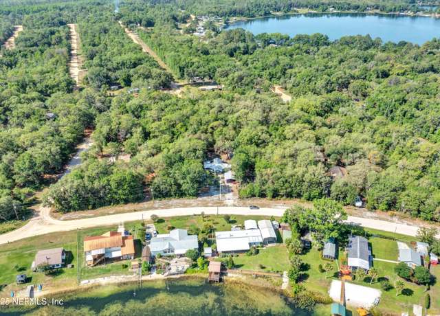 Property at 185 Violet Cir, Interlachen, FL 32148