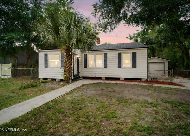 Property at 514 E 61st St, Jacksonville, FL 32208, 3 beds, 1 bath