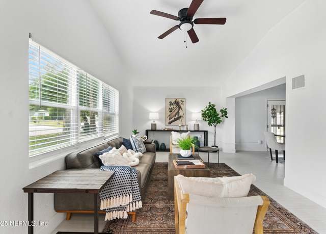 Property at 6110 Spirea St, Jacksonville, FL 32209, 5 beds, 3 baths