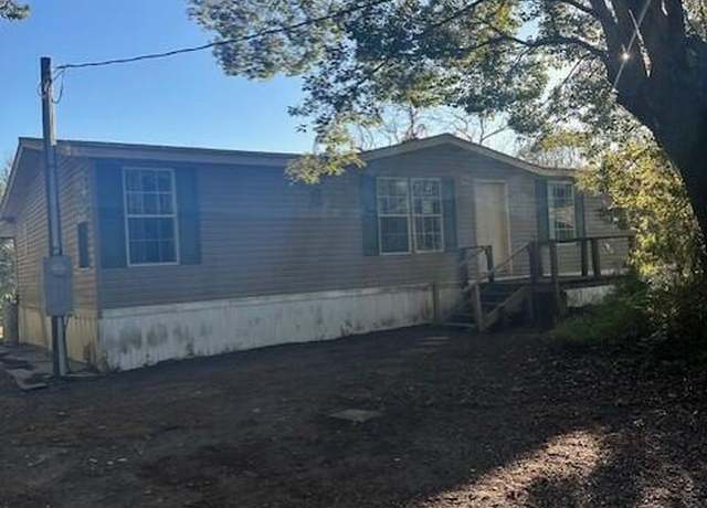 Property at 788 Keuka Rd, Hawthorne, FL 32640, 3 beds, 2 baths
