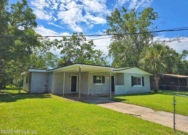 Property at 9614 Flechette Ave, Jacksonville, FL 32208, 5 beds, 2.5 baths