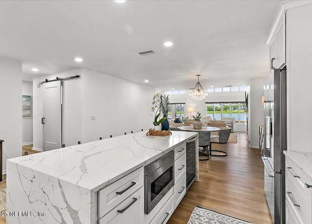 Property at 25 Fishermans Cove Rd, Ponte Vedra Beach, FL 32082, 3 beds, 3 baths