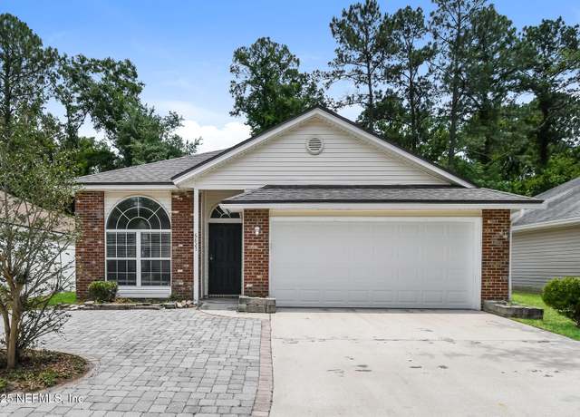 Property at 6827 Morse Oaks Dr, Jacksonville, FL 32244, 4 beds, 2 baths