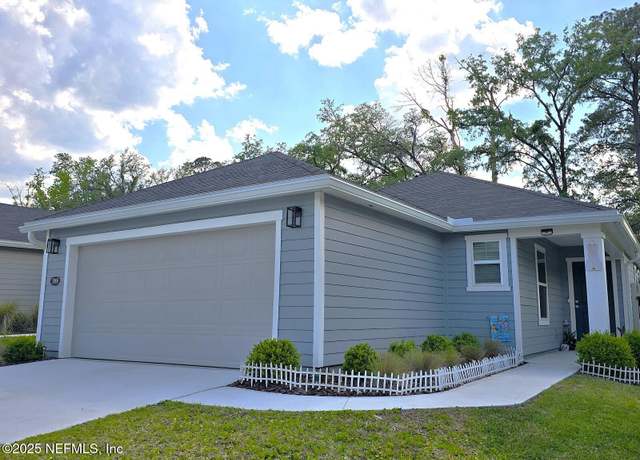 Property at 3089 Lucille Ln, Middleburg, FL 32068, 3 beds, 2 baths