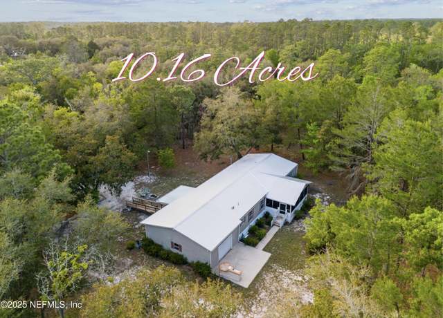 Property at 115 Pridgeon St, Interlachen, FL 32148, 3 beds, 2 baths