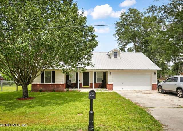 Property at 277 Milton St, Macclenny, FL 32063, 3 beds, 2 baths