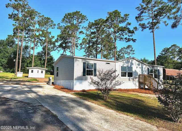 Property at 11648 E Confederate Dr, Glen St. Mary, FL 32040, 3 beds, 2 baths