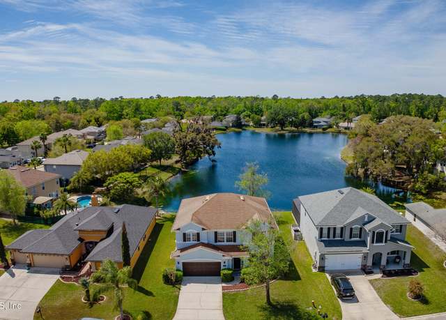 Property at 210 Crown Wheel Cir, St. Johns, FL 32259, 4 beds, 2.5 baths
