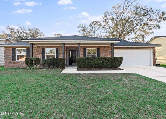 Property at 10834 Crosstie Rd W, Jacksonville, FL 32257, 3 beds, 2 baths