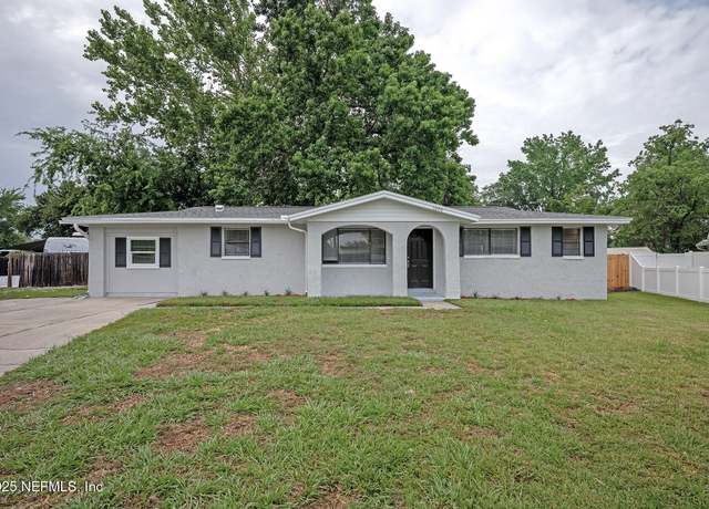 Property at 1040 Sawyerwood Dr, Jacksonville, FL 32221, 3 beds, 2 baths