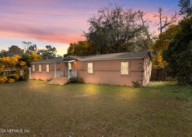 Property at 7918 Lenox Ave, Jacksonville, FL 32221, 4 beds, 2 baths