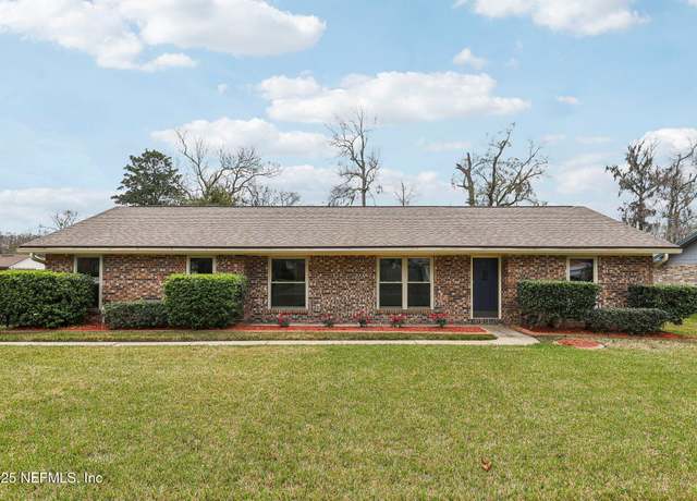 Property at 515 Kevin Dr, Orange Park, FL 32073, 3 beds, 2 baths