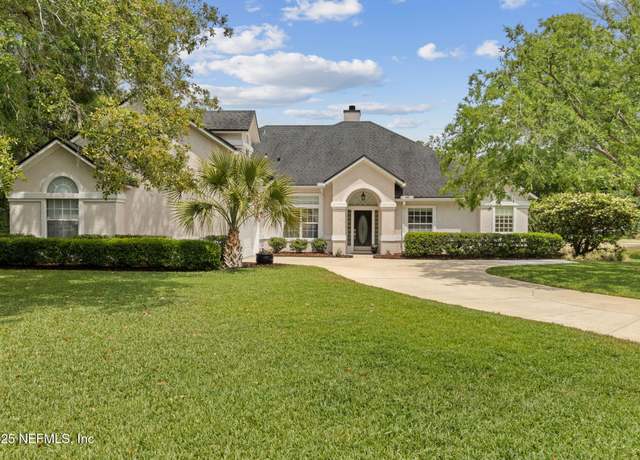 Property at 405 Chipley Pl W, St. Johns, FL 32259, 4 beds, 2.5 baths