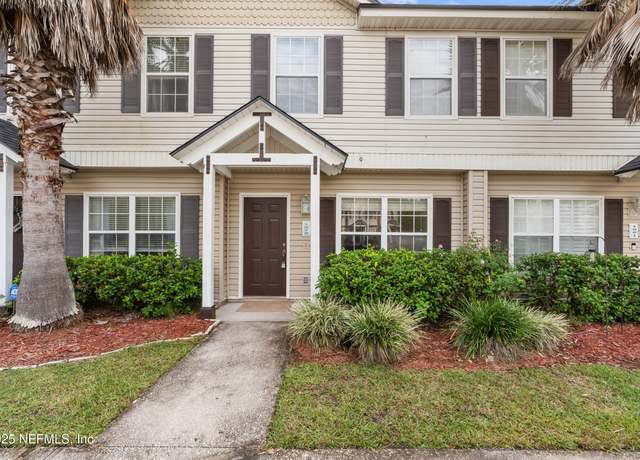 Property at 1879 Lago Del Sur Dr, Middleburg, FL 32068, 2 beds, 2.5 baths
