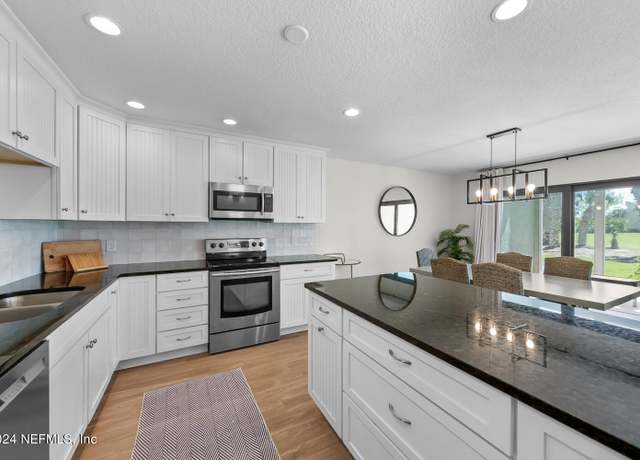 Property at 86 Tifton Way N, Ponte Vedra Beach, FL 32082, 3 beds, 3 baths