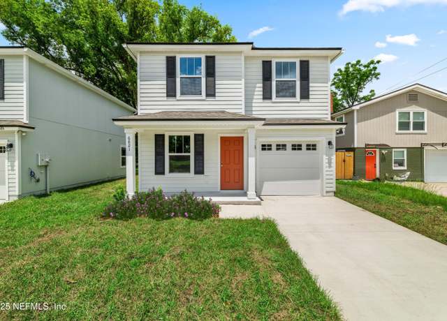 Property at 2221 College Cir S, Jacksonville, FL 32209, 3 beds, 2.5 baths