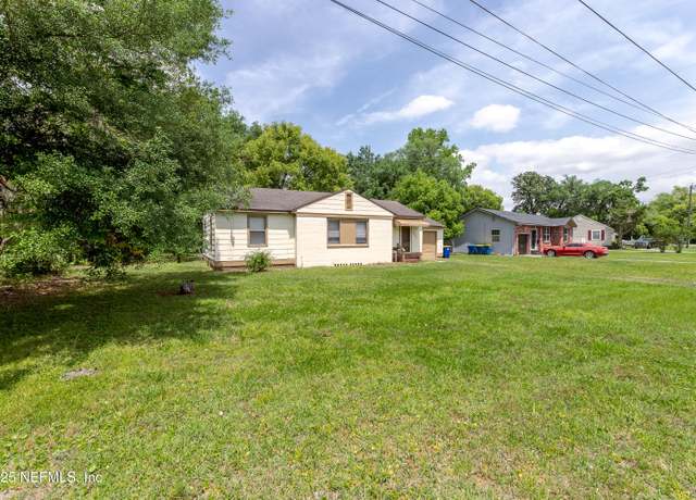 Property at 8344 Delaware Ave, Jacksonville, FL 32208, 3 beds, 1 bath