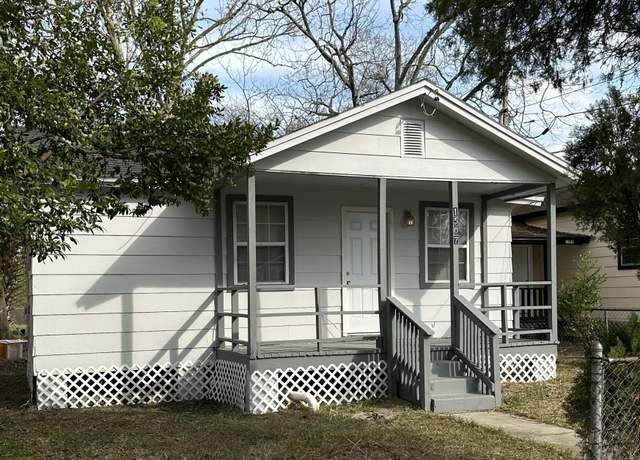 Property at 1507 Mt Herman St, Jacksonville, FL 32209, 3 beds, 1 bath