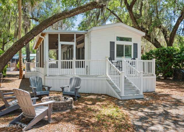 Property at 14058 NE 252nd Terrace Rd, Salt Springs, FL 32134, 1 bed, 1 bath