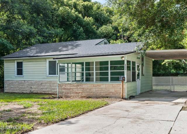 Property at 2949 Barrett Rd, Jacksonville, FL 32246, 3 beds, 1 bath