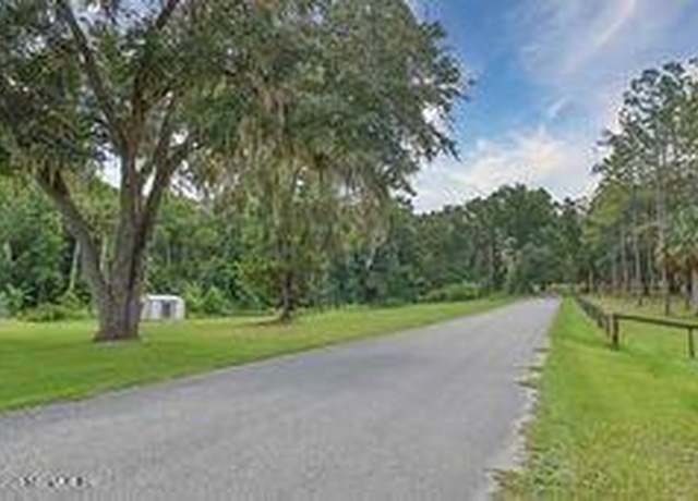 Property at 122 Nortons Fish Camp Rd, Satsuma, FL 32189