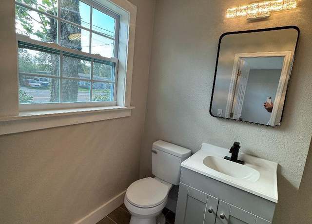 Property at 2535 Rogero Rd, Jacksonville, FL 32211, 3 beds, 2 baths