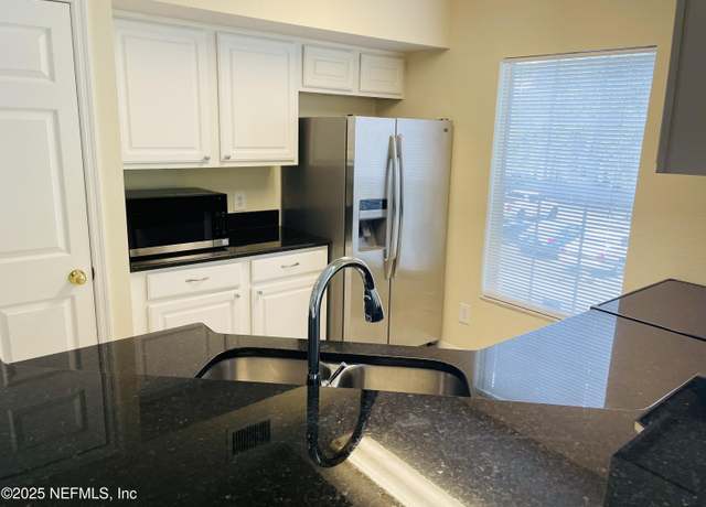 Property at 13703 Richmond Park Dr N #2705, Jacksonville, FL 32224, 1 bed, 1 bath