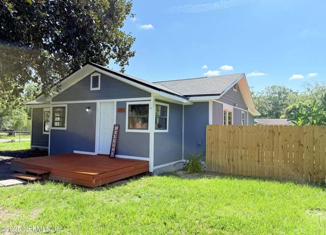Property at 321 Jackson Ave N, Jacksonville, FL 32220, 3 beds, 2 baths