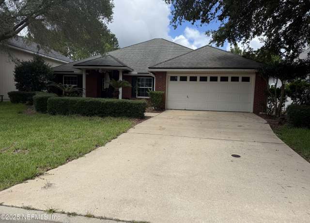Property at 3102 Wandering Oaks Dr, Orange Park, FL 32065, 3 beds, 2 baths