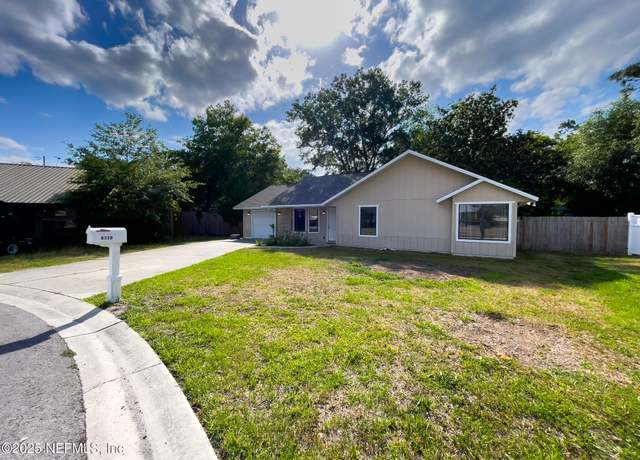 Property at 6110 W 1st Mnr, Palatka, FL 32177, 3 beds, 2 baths