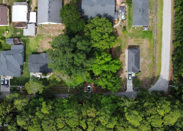 Property at 3822 Bolt Ave, Jacksonville, FL 32207, 3 beds, 1.5 baths