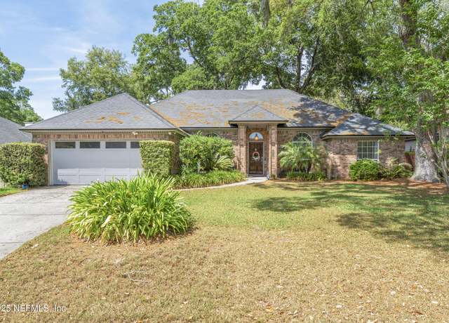 Property at 10919 Houndwell Way, Jacksonville, FL 32225, 3 beds, 2 baths