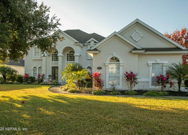 Property at 735 E Dorchester Dr, St. Johns, FL 32259, 6 beds, 5 baths