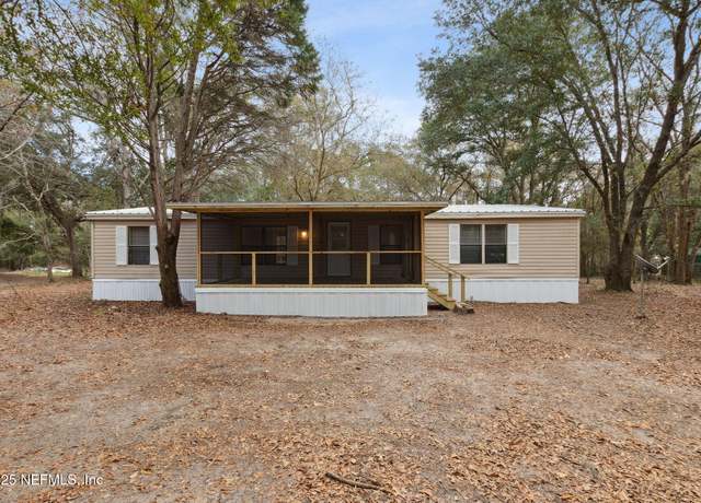 Property at 97213 Amy Dr, Yulee, FL 32097, 3 beds, 2 baths