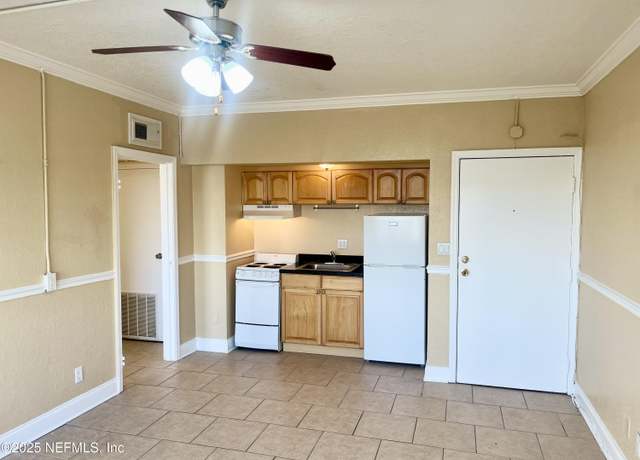 Property at 311 W Ashley St #405, Jacksonville, FL 32202, 1 bed, 1 bath